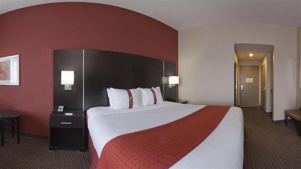 Hotel East I 59 / I 20 3*